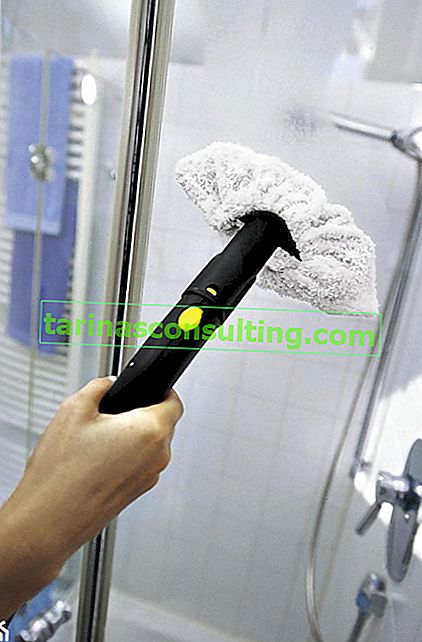 5 osvědčených způsobů čištění sprchového koutu