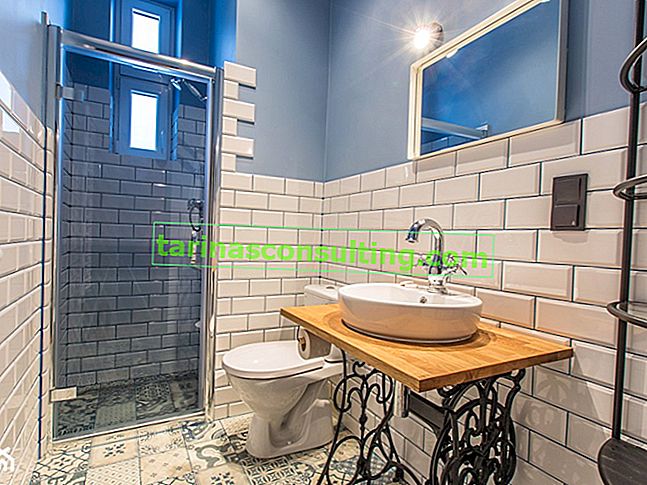 6 spektakuläre Metamorphosen kleiner Badezimmer. Sie werden nicht glauben, dass es das gleiche Interieur ist!
