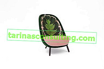 зелен фотьойл с флорален модел, тенденции от салона на salone del mobile
