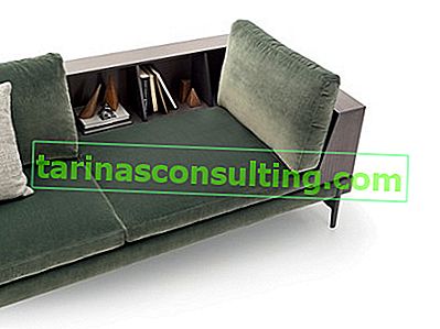 grünes Sofa aus Samtstoff, Trends der Messe salone del mobile